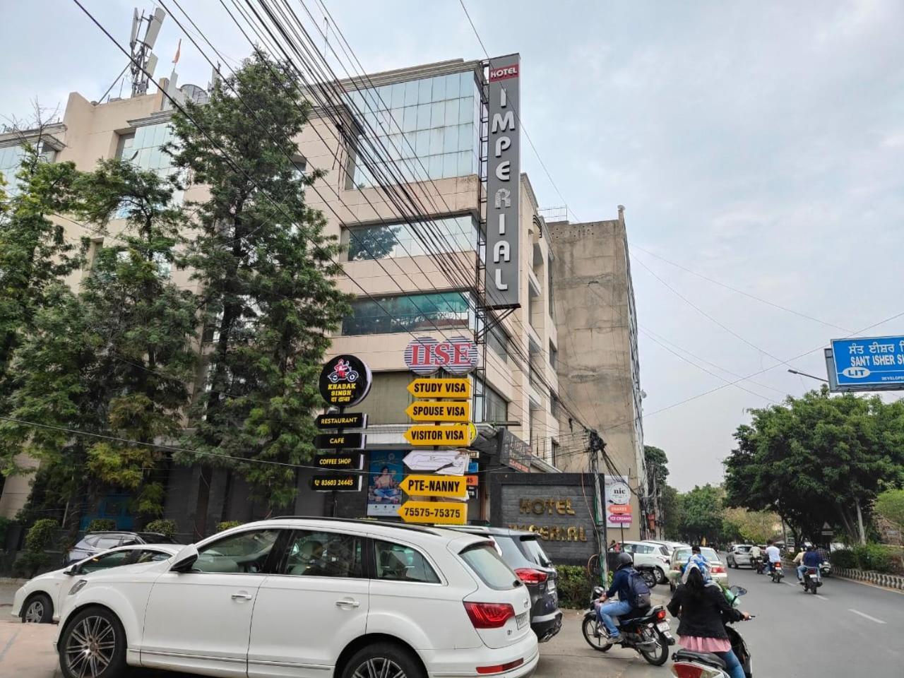 Hotel Imperial Executive Ludhiana Exterior foto